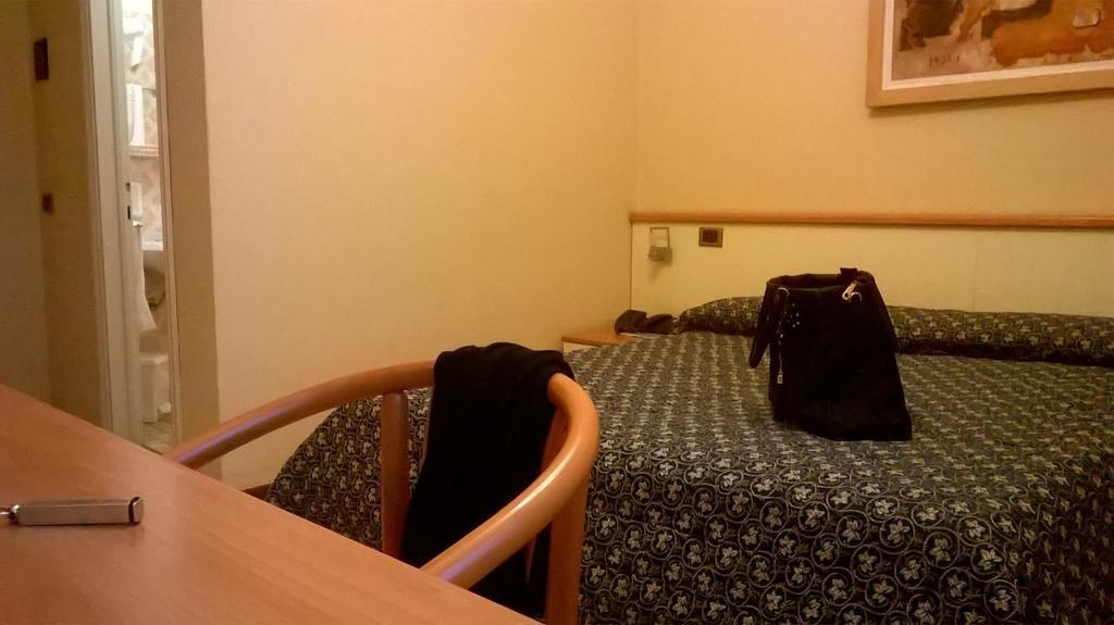 Hotel Sullivan Ponte San Marco Camera foto