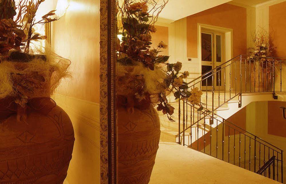 Hotel Sullivan Ponte San Marco Esterno foto